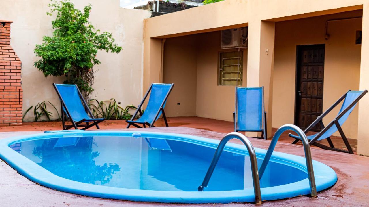 Residencial Los Pinos Puerto Iguazú Extérieur photo